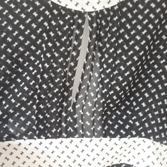 Charlotte Russe Blouse Open Back Tie Waist Sz M - Picture 5 of 8